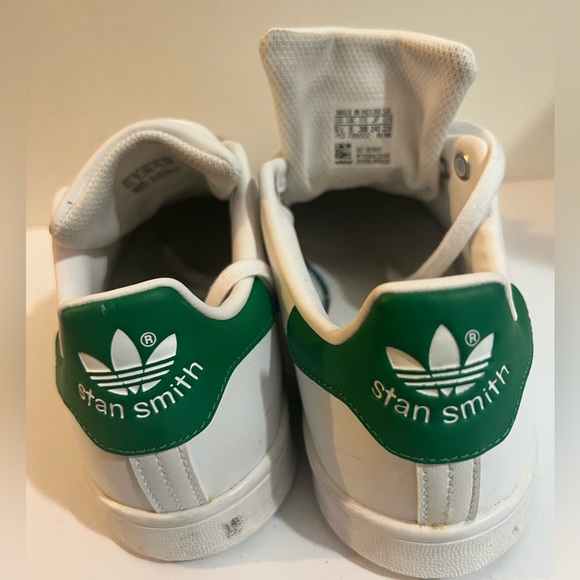Adidas Stan Smith. Size 5.5 - Picture 2 of 4